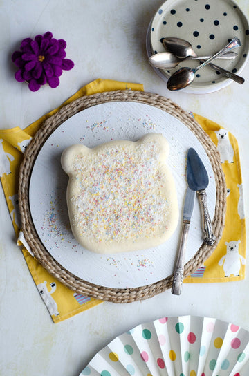 No-Bake Tropical Yoghurt Cake For Kids