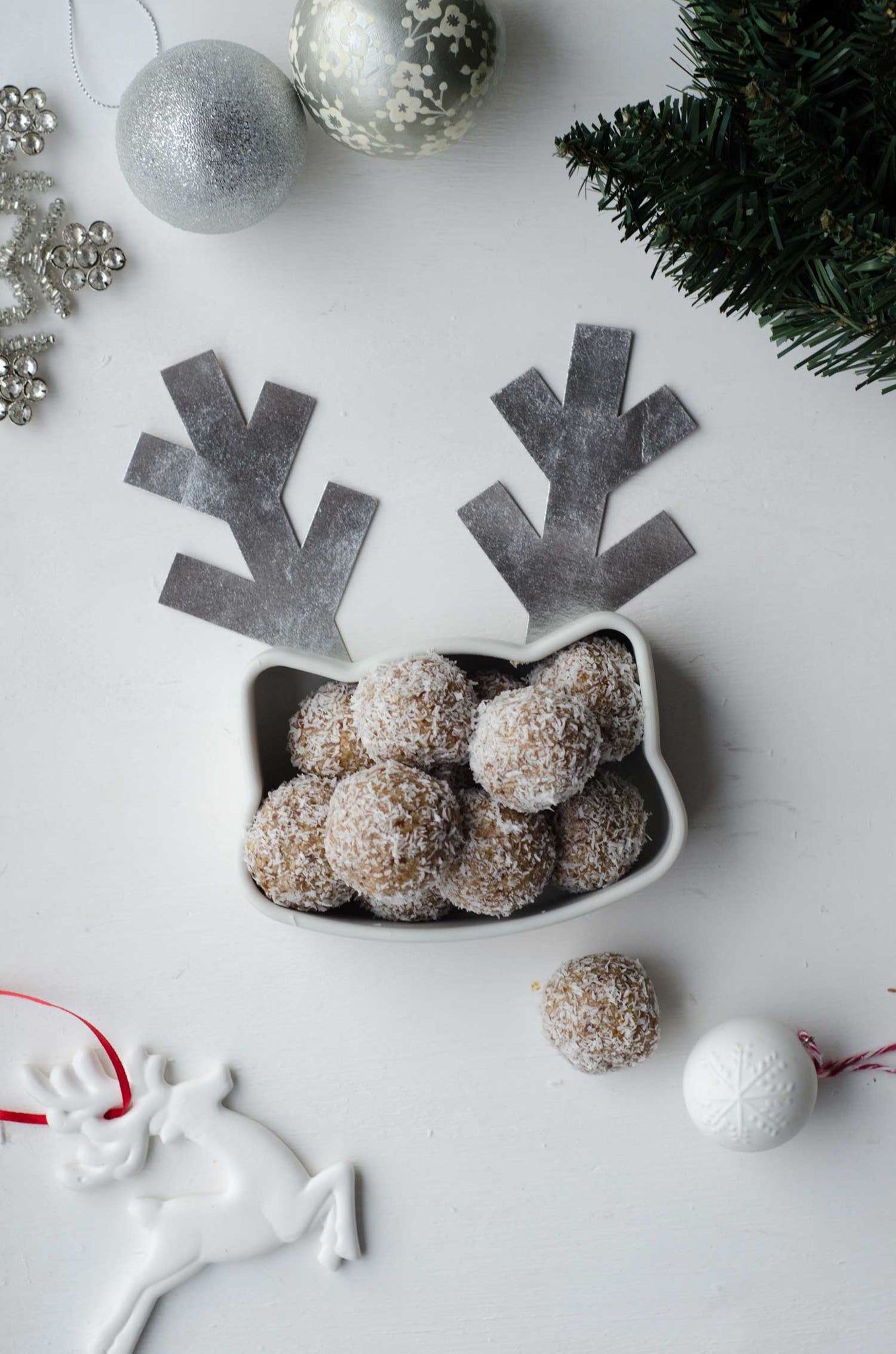 No-Bake Coconut Snowballs Recipe