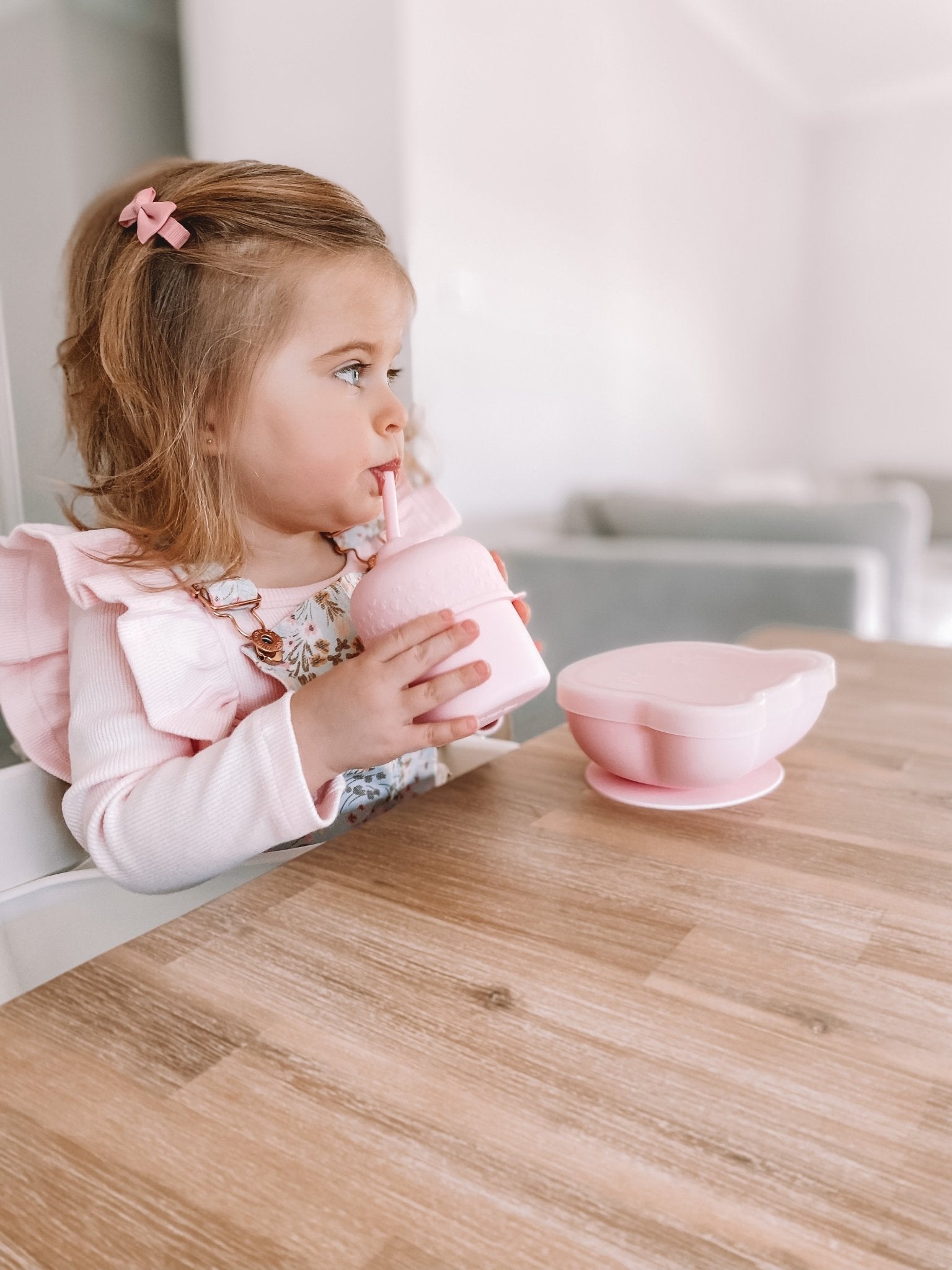 The Sippie Lid - The No-Spill Sippy Cup Lid with Straw in Powder Pink